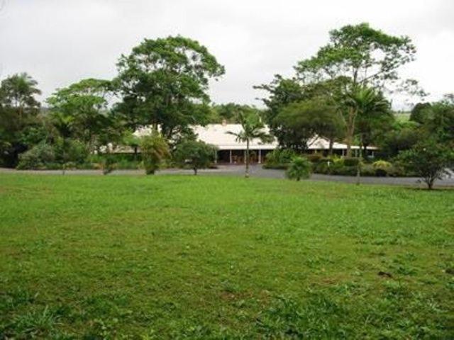 Malanda Lodge Exterior photo
