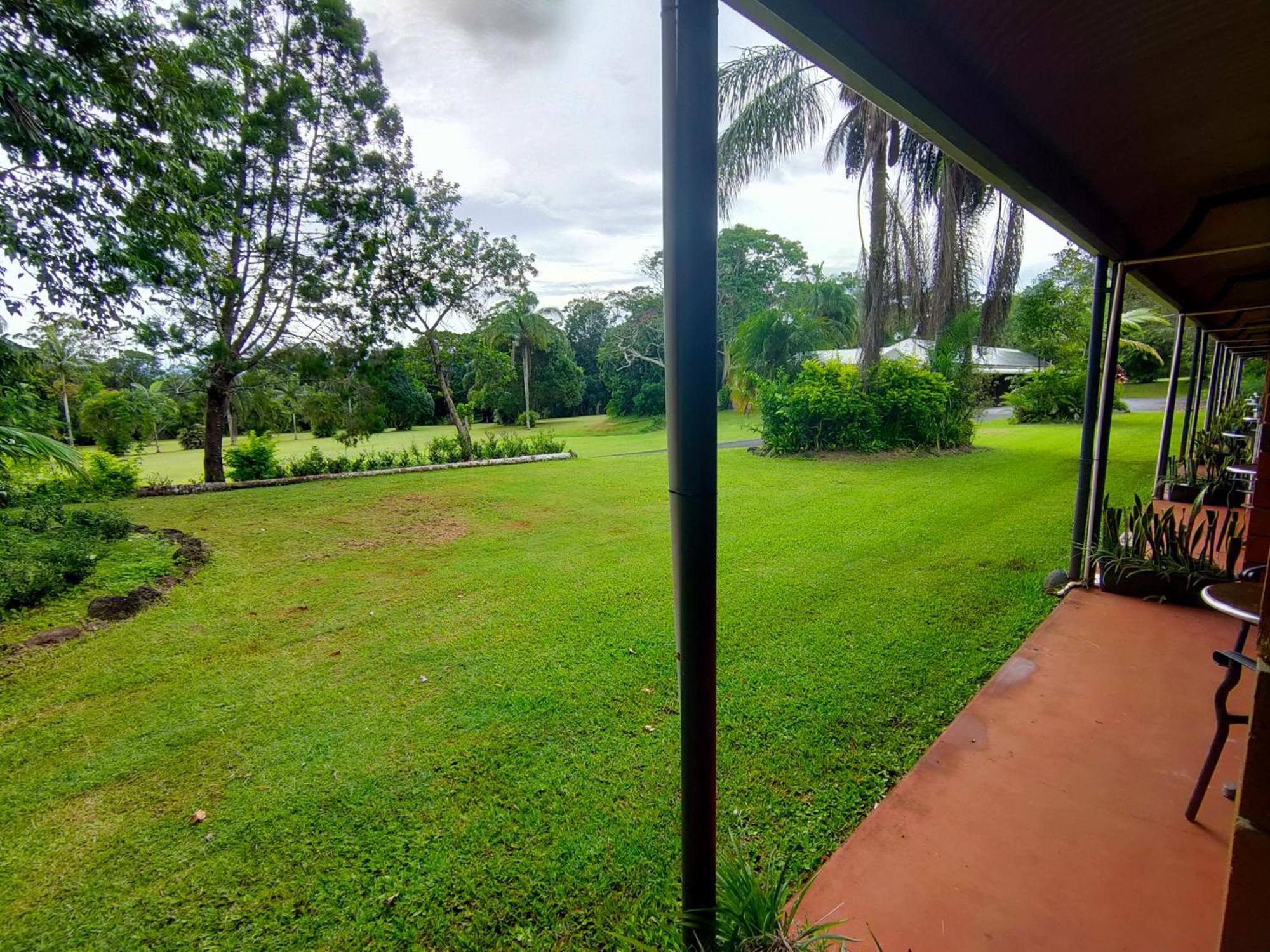 Malanda Lodge Exterior photo