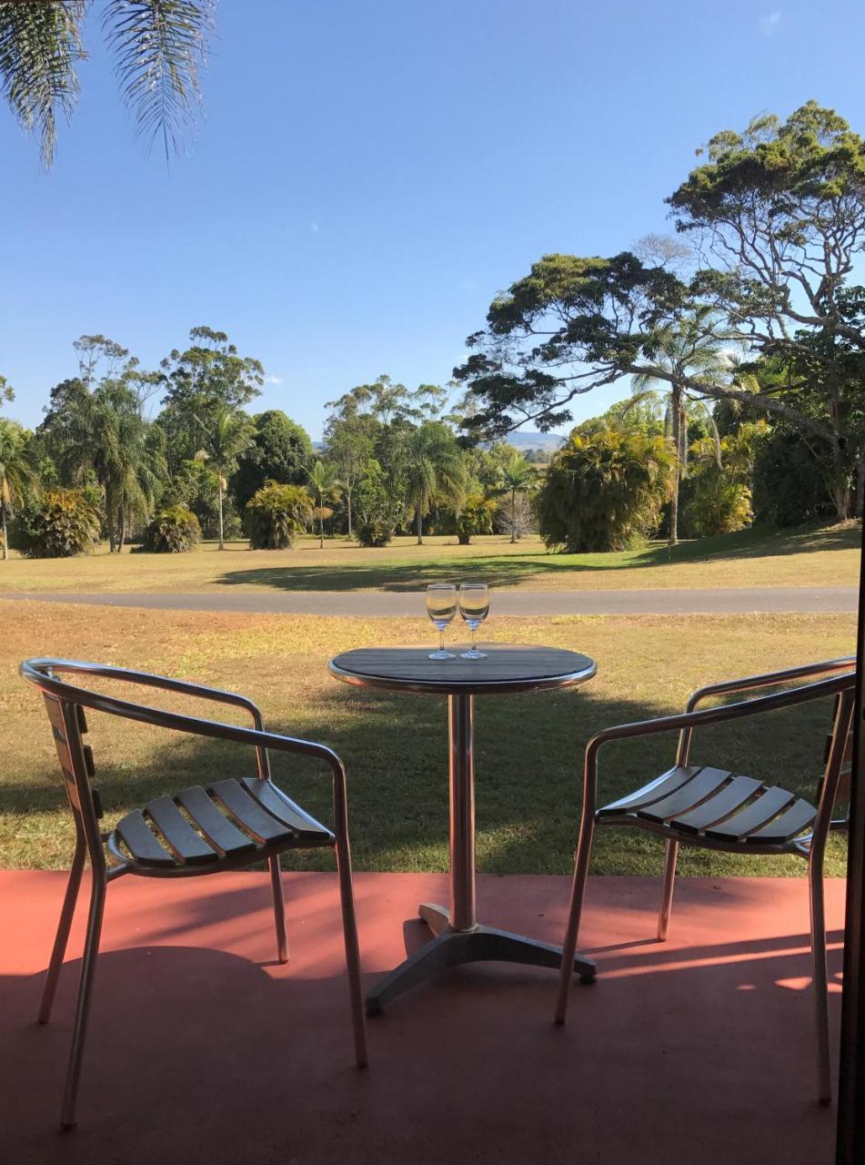 Malanda Lodge Exterior photo